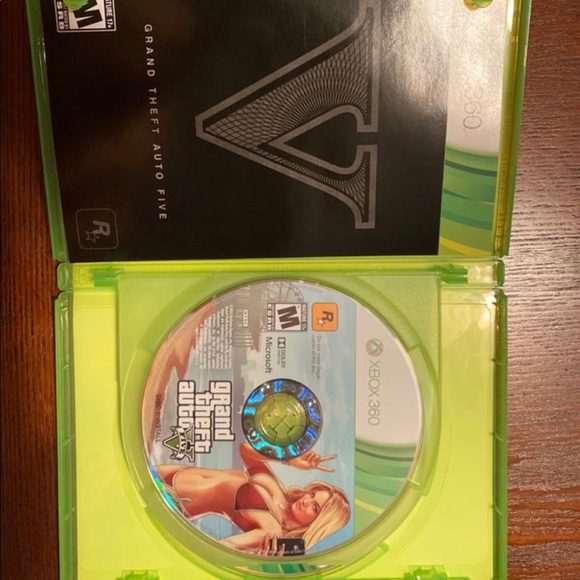 Grand Theft Auto V Xbox 360 - Picture 3 of 4